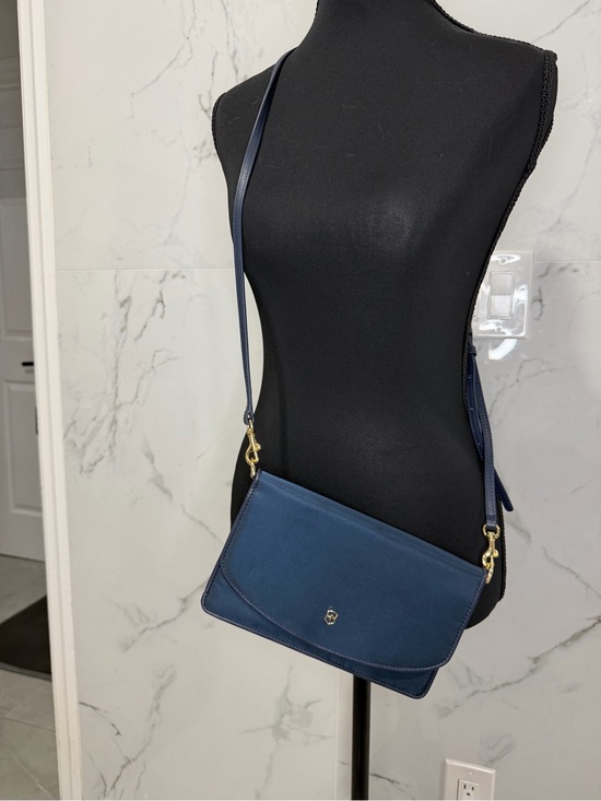 Victorinox Handbags - Victorinox Navy Blue nylon leather Crossbody Bag with Gold Hardware